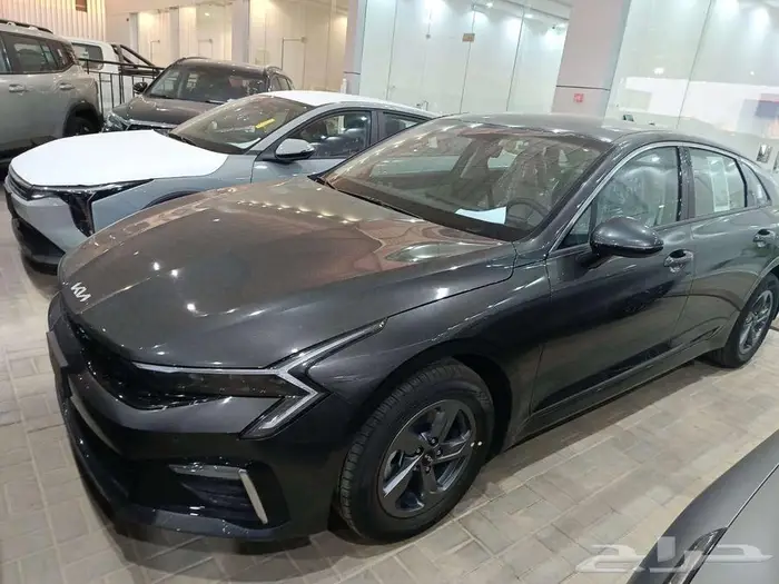 كيا K5 استاندر مفتاح 2025 ماكينة 2500 سعودي عرض خاص جدآ 1