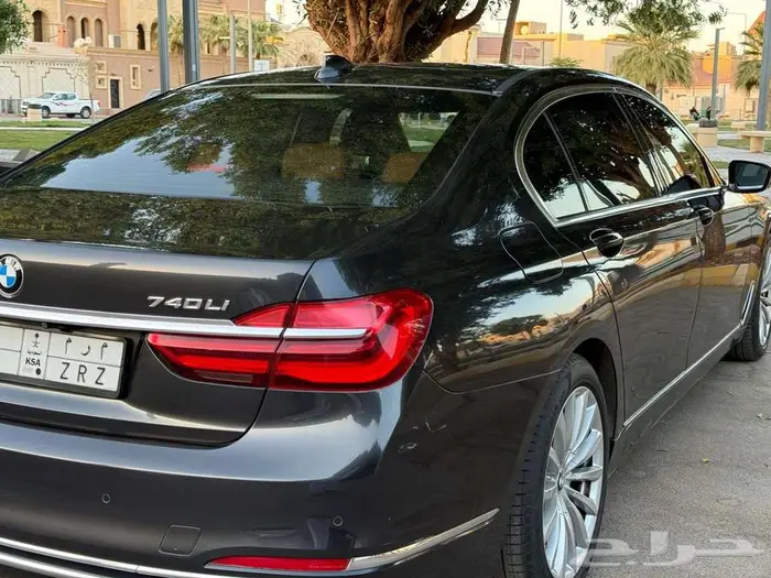 بي ام 740Li موديل 2018 4