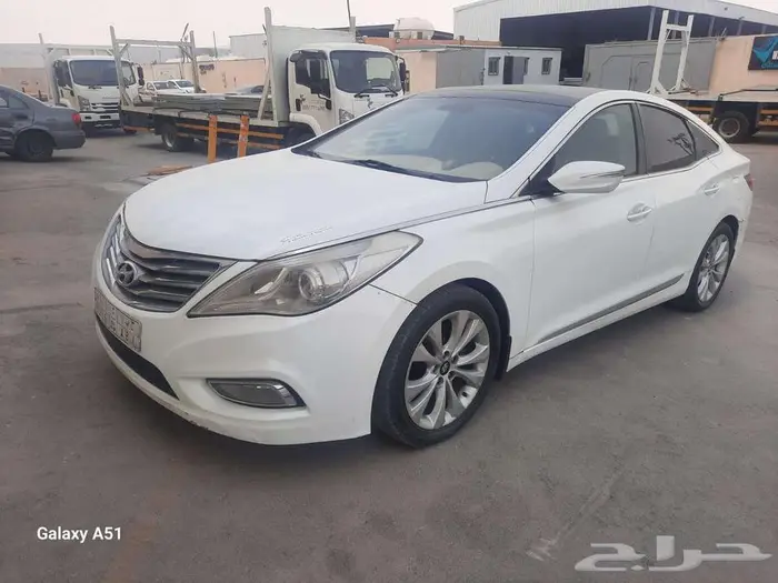هيونداي ازيرا GLS 2014 سعودي 16 الف 0
