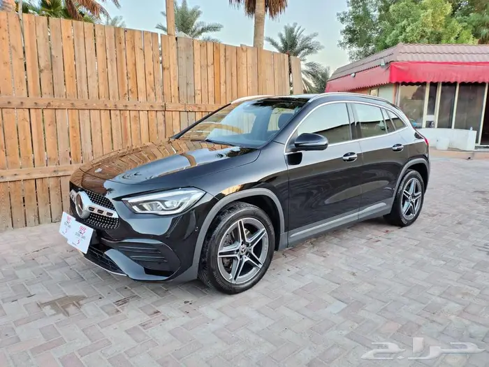 مرسيدس 2023 GLA250 فل كامل 3