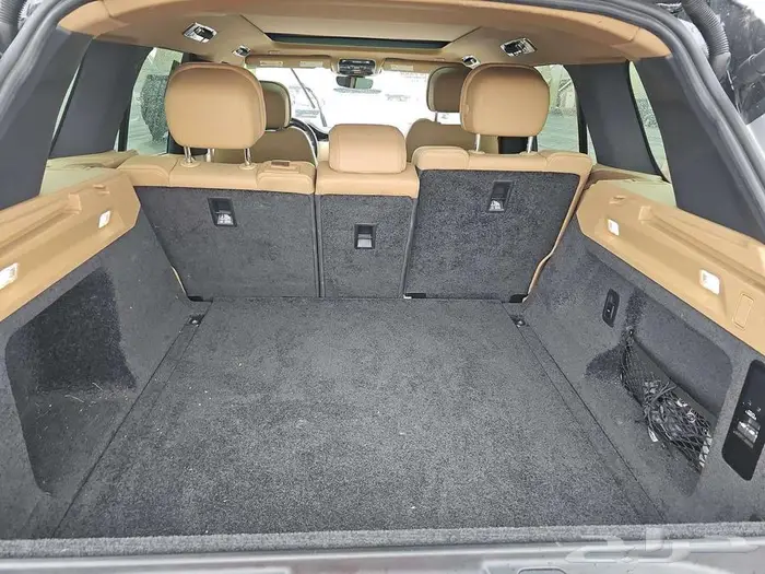 2023 Land Rover Range Rover SE 6