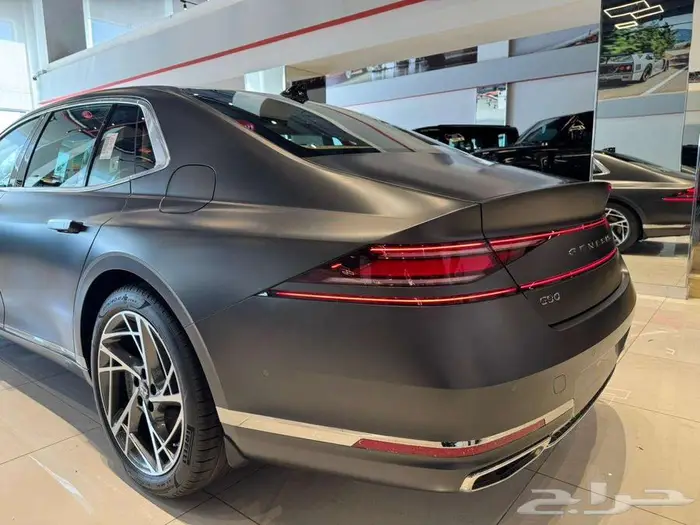 جنسيس 2025 G90 بلاتينوم 6