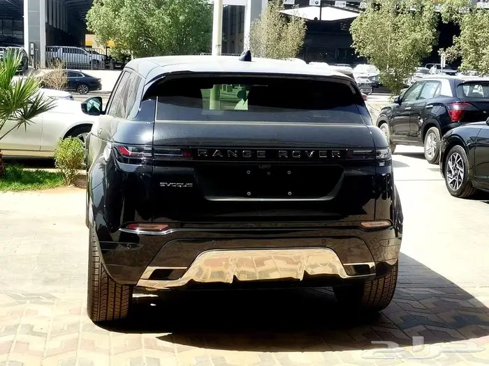 رنج روفر ايفوك SE P250 L موديل 2025 (جديد) 13