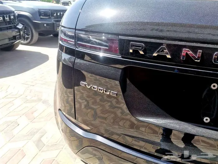 رنج روفر ايفوك SE P250 L موديل 2025 (جديد) 15