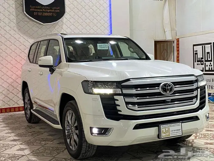 تويوتا جي اكس ار L4 - 2025 بنزين صادره اللوحات 3
