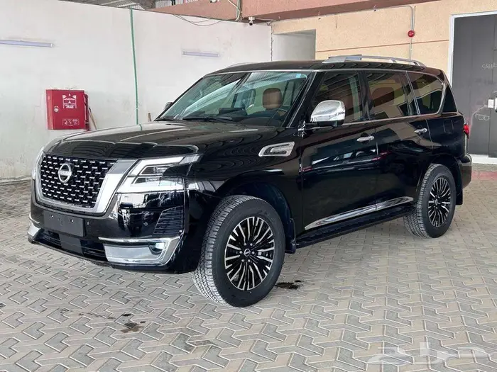 نيسان باترول بلاتنيوم2023 2