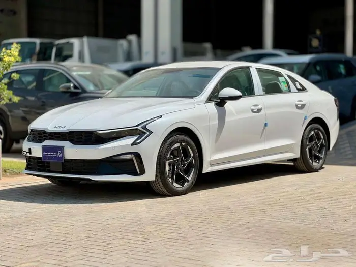 كيا K5 2026 ستاندر مطور بالنقد والتقسيط 4