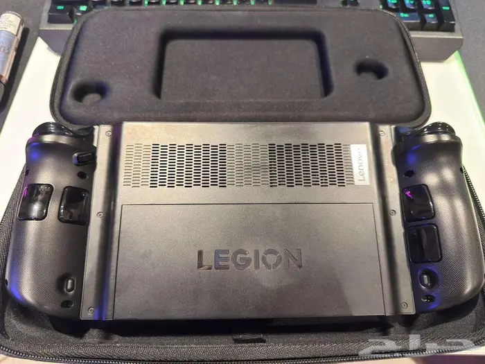 Lenovo Legion Go Gaming جهاز العاب 5