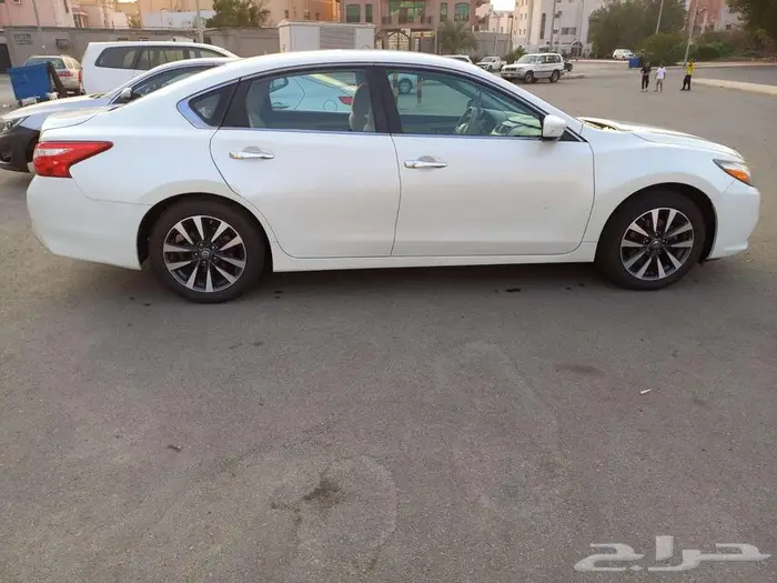 نيسان ألتيما نص فل 2017 3