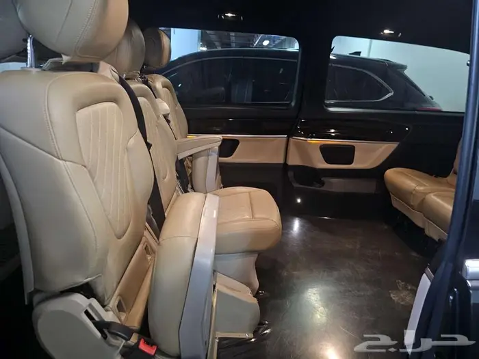 مرسيدس V250 موديل 2019 8