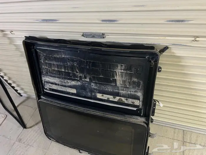 فتحته سقف لاندكروزر من 92 إلى 97 0