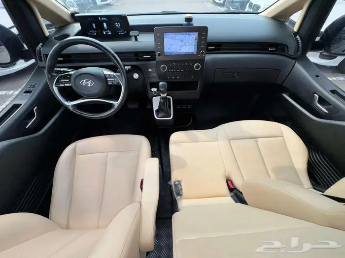 Available for Rent Hyundai Staria with Driver 4