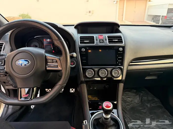 سوبارو WRX STI 2018 8