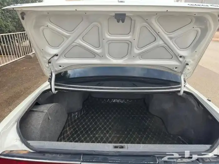 مختصين تجديد وصيانة فورد فكتوريا وماركيز ولنكون 25