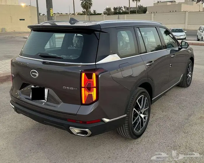 للبيع GAC GS8 4WD السياره مخزنه 5