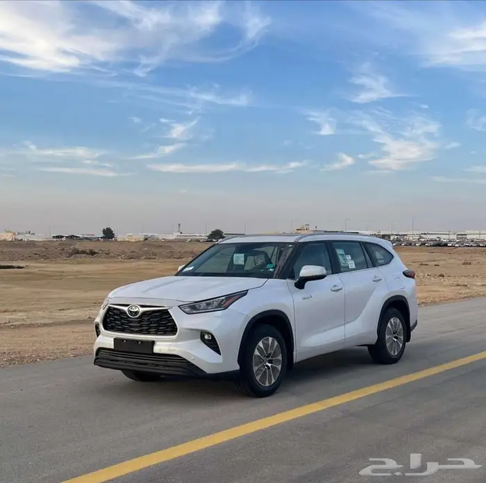 هايلندر موديل 2025 GLE 1