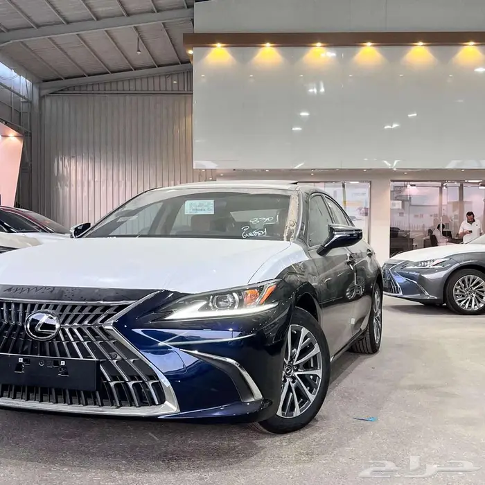 لكزس ES300 AH هايبرد 2025 - عرض بنك الجزيرة 32