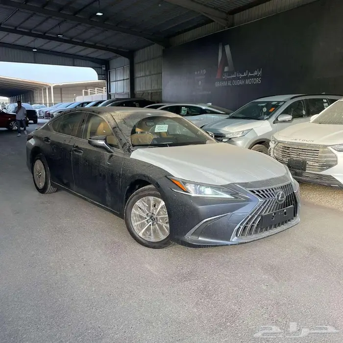 لكزس ES300 AH هايبرد 2025 - عرض بنك الجزيرة 18