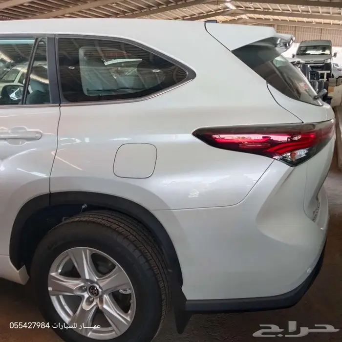 تويوتا هايلندر LE بدون دبل هايبرد 2025 9