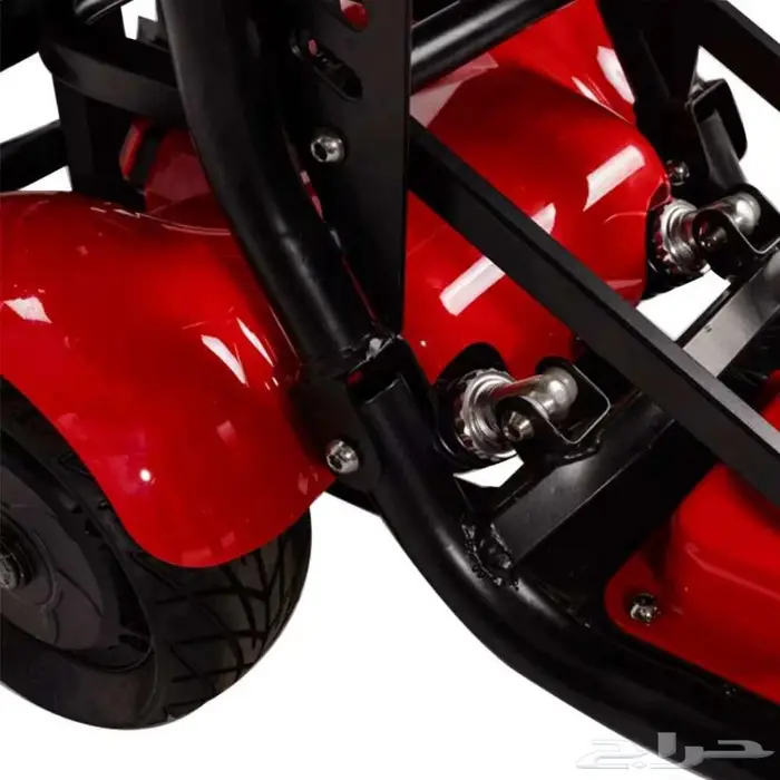 سكوتر كهربائي لكبار السن وذوي الهمم قابل للطي 3