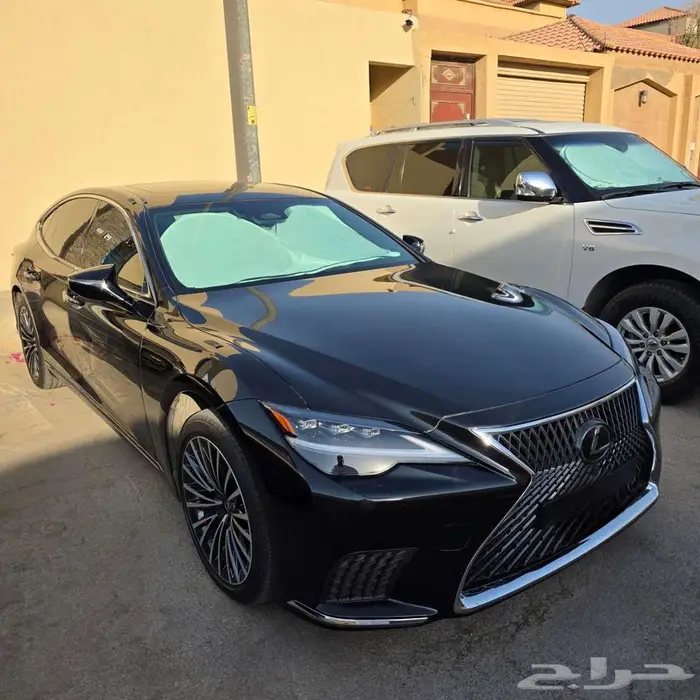 لكزس LS500hموديل 2025 جديد 8