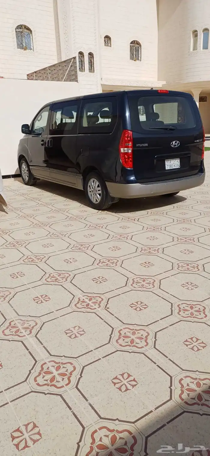 للبيع H1 هيونداي موديل 2020 عرعر 16