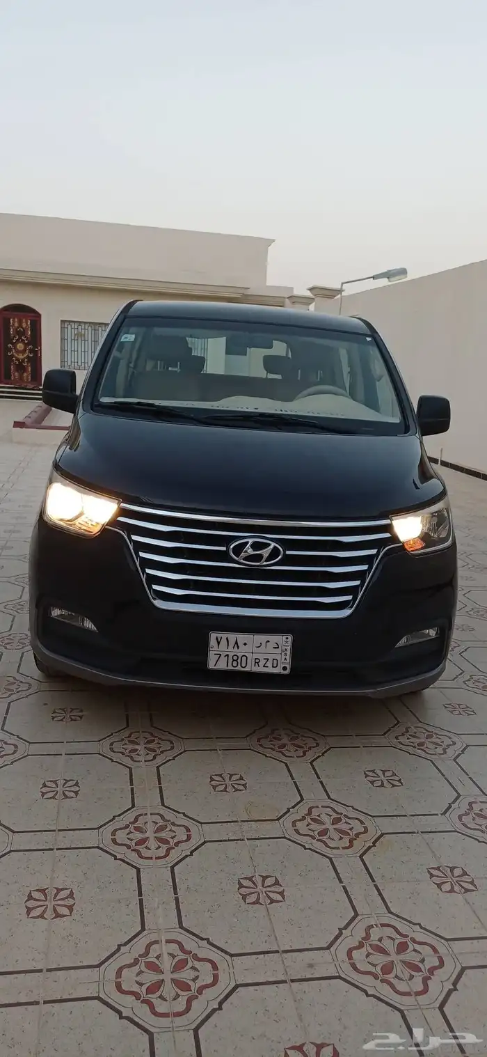للبيع H1 هيونداي موديل 2020 عرعر 5