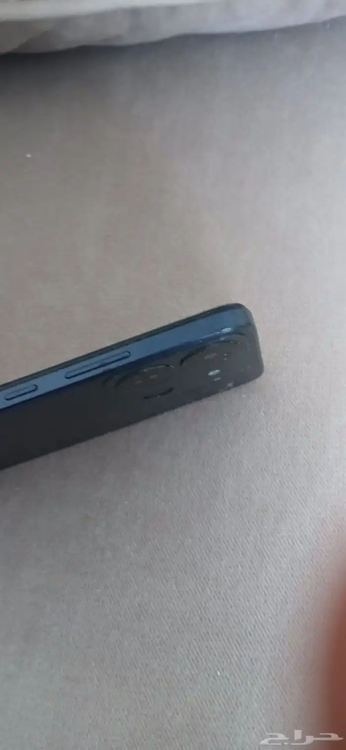 جوال انفنكس لبيع الجوال مغيرة شاشته و فيها كسر على جنب فيه ك 3