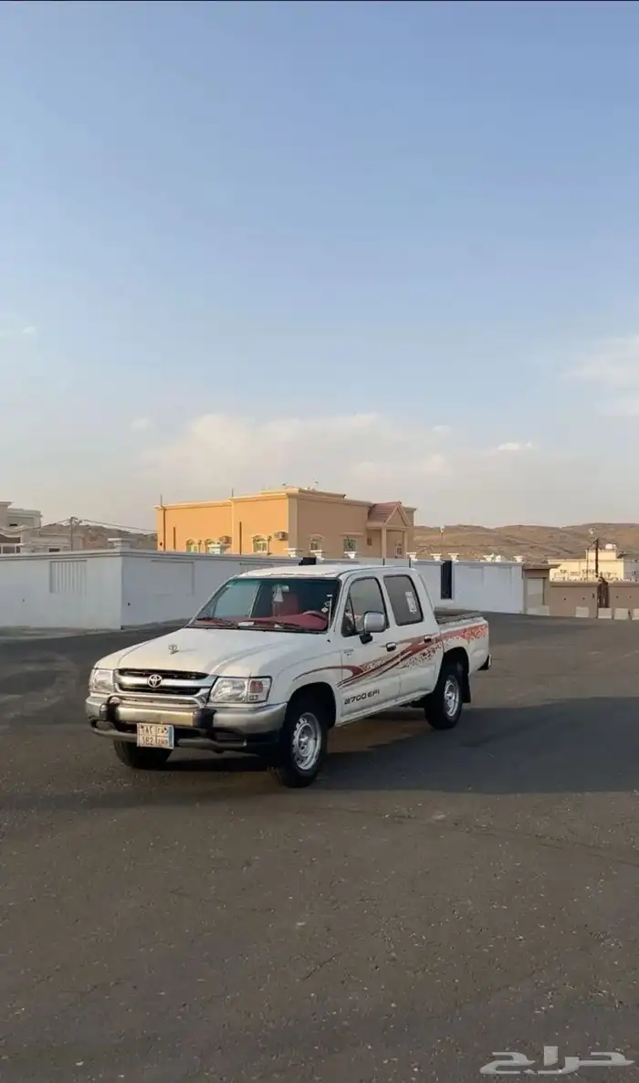 هايلوكس للبيع موديل 2002 2