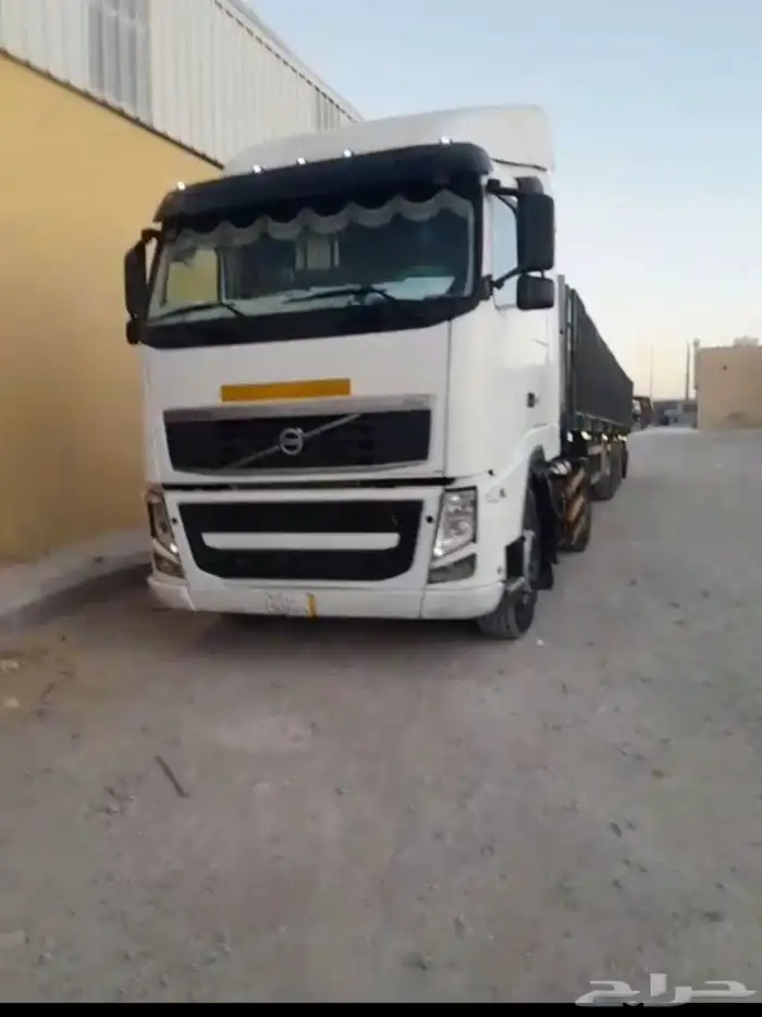 للبيع رأس تريلة فولفو FH موديل 2010 جاهز للتشغيل ونظيف 0