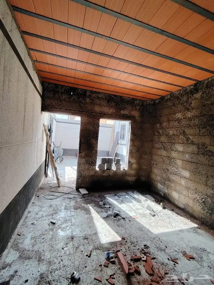 تكسير جدران وترميم معلم لياسة 0