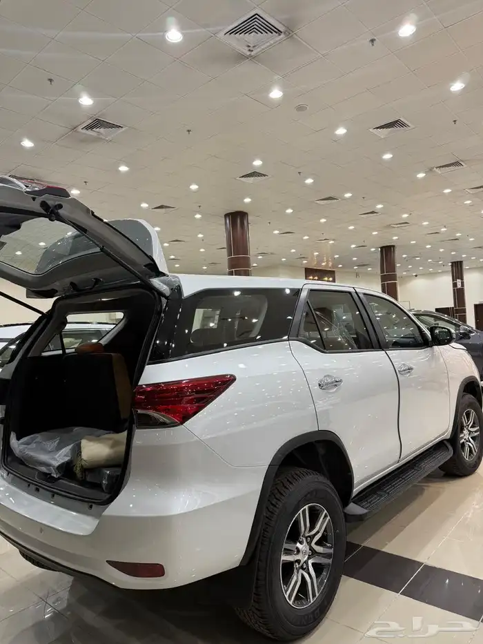 فورشنر بنزين GX2 2025 4