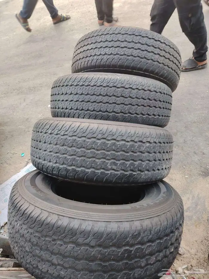 نعرض لكم كفرات صيني دعسه دنلوب نظيف مره علا الشرط 275 70 16 7