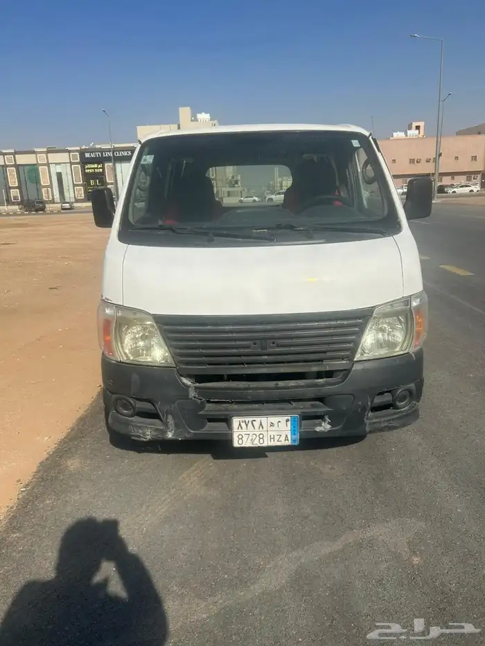 باص نيسان ارفان للاجار لنقل البضاعة 3