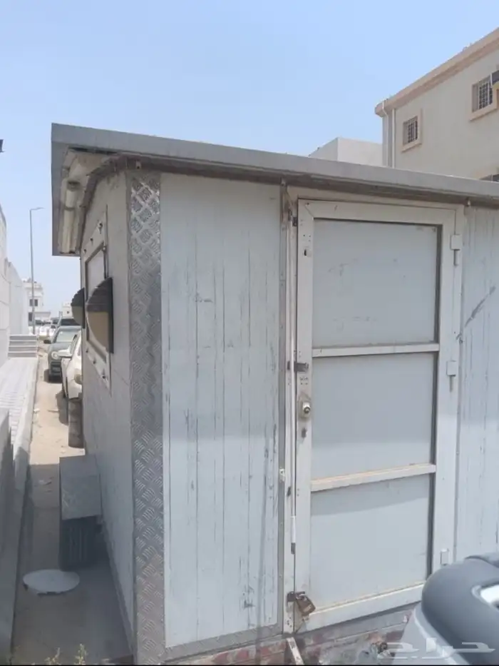للبيع عربة فود ترك 4