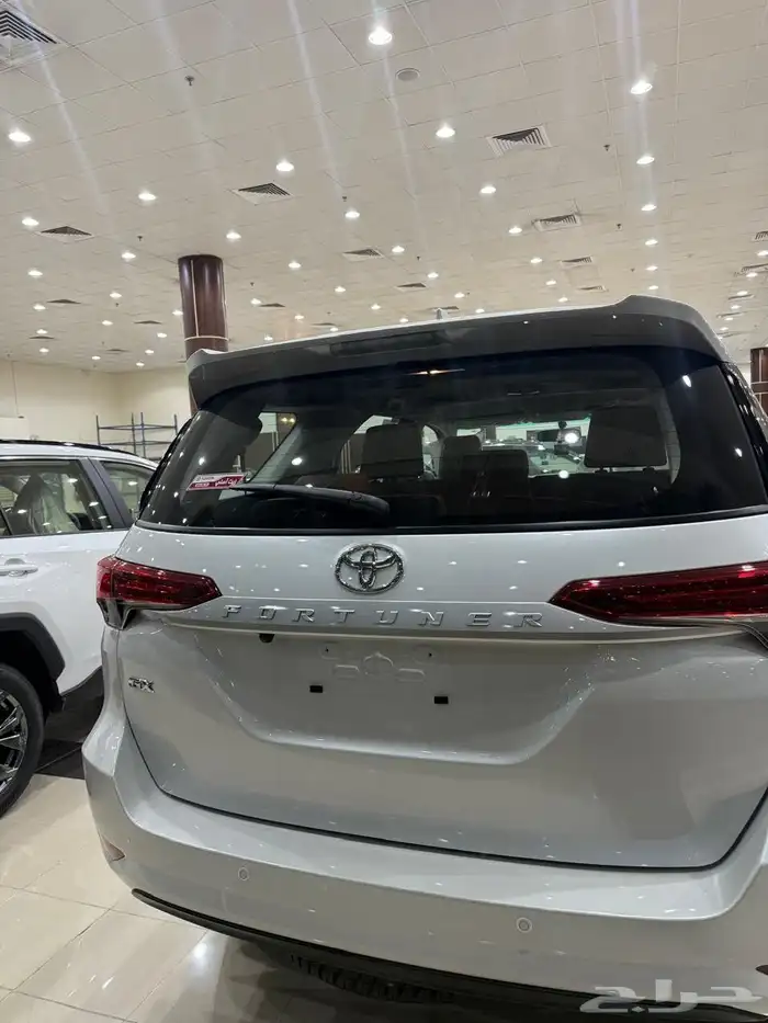 فورشنر بنزين GX2 2025 7