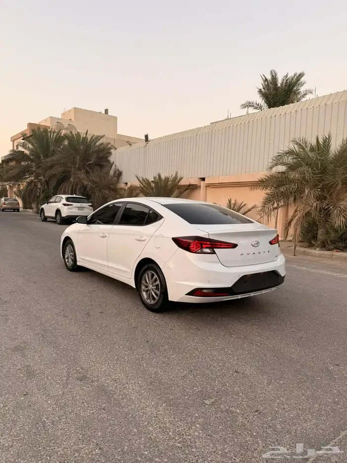 النترا ابيض موديل 2020 (افانتي) 4
