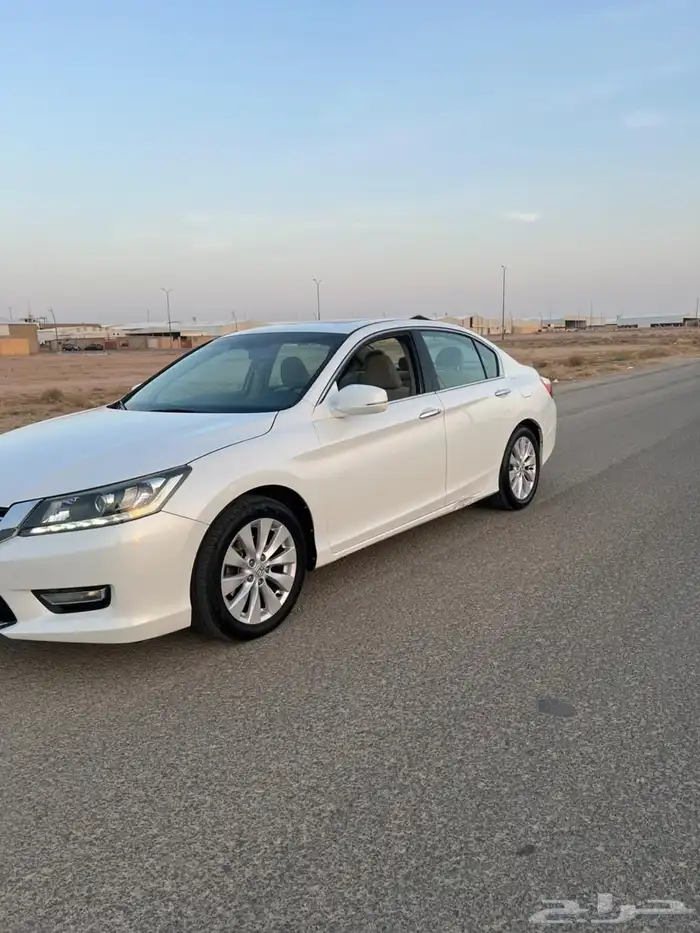 اكورد موديل 2013 8