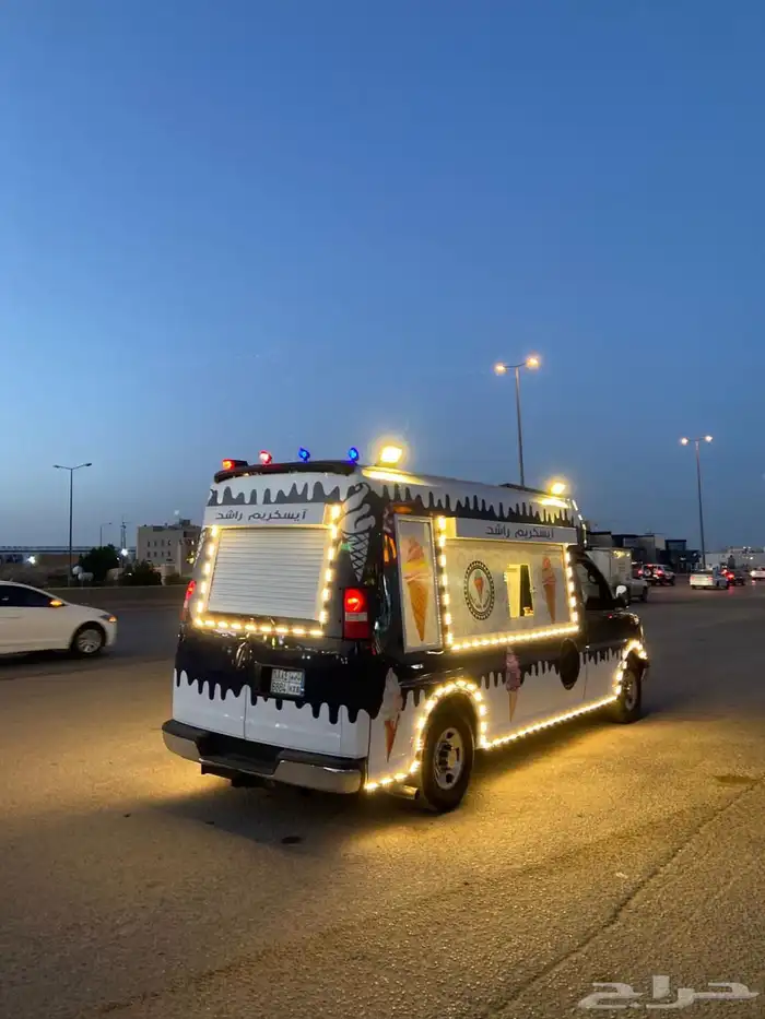 سيارة أيسكريم للبيع 1