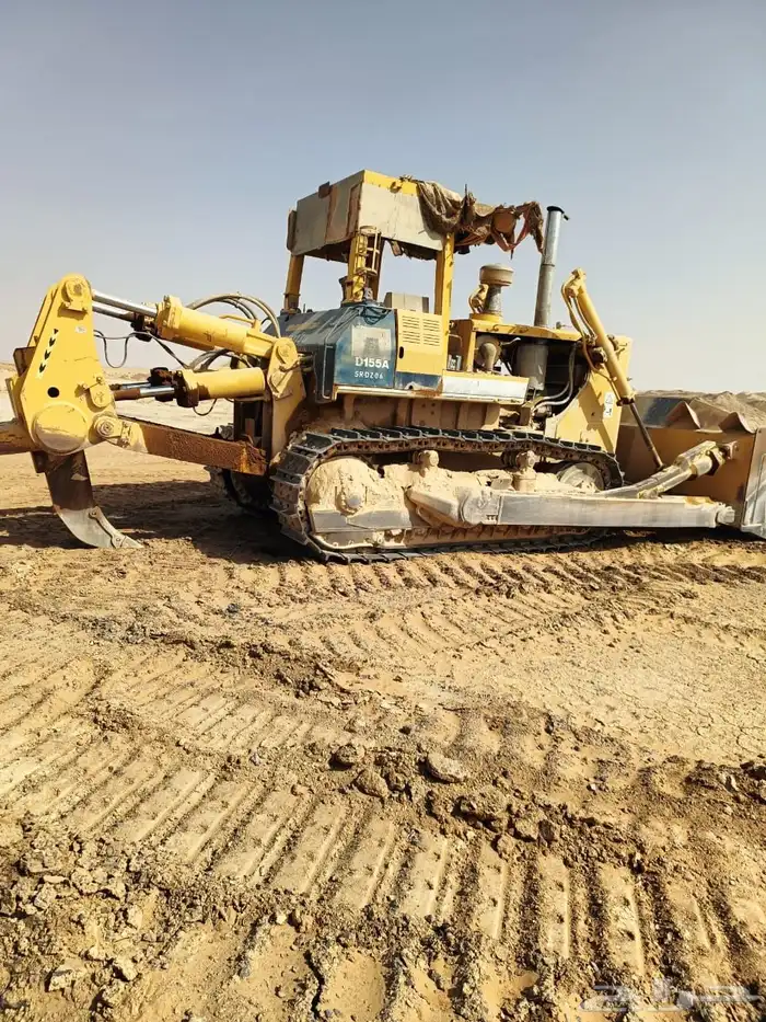 بلدوزر D155A-2 للبيع 4