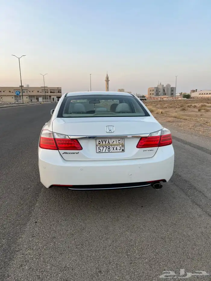 اكورد موديل 2013 4