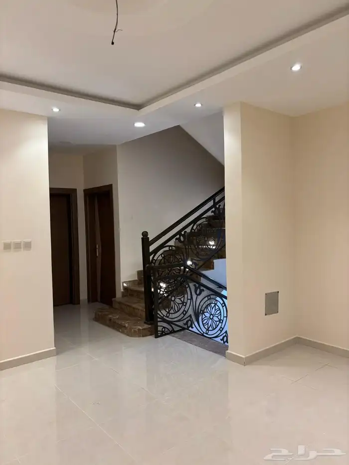 فيلا للأيجار الخبر حي العقيق 12