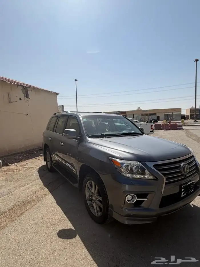 لكزس lx570 2015 بريمي 4