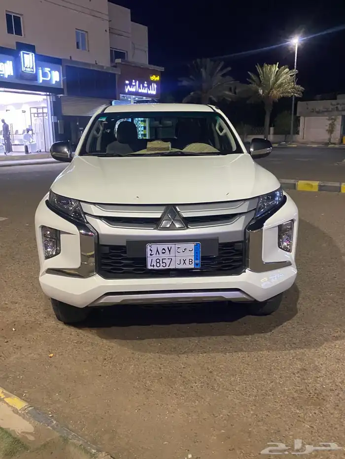 ميستوبيشي 2022 8