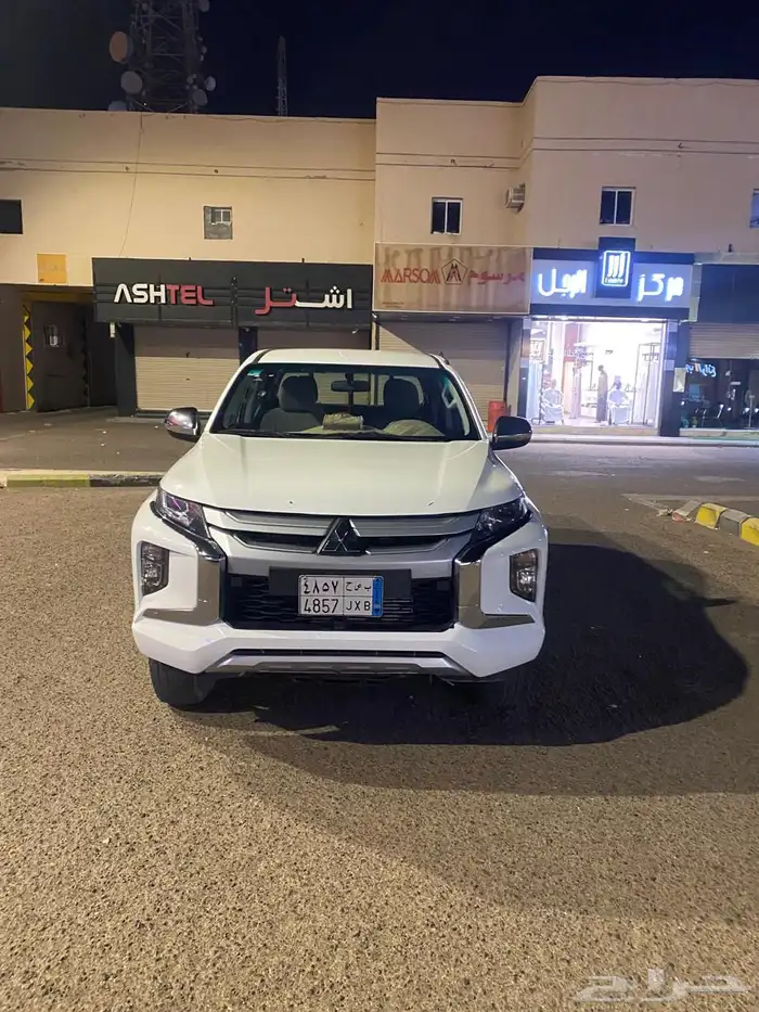 ميستوبيشي حوض 2022 للبيع على يدي من الوكاله 5