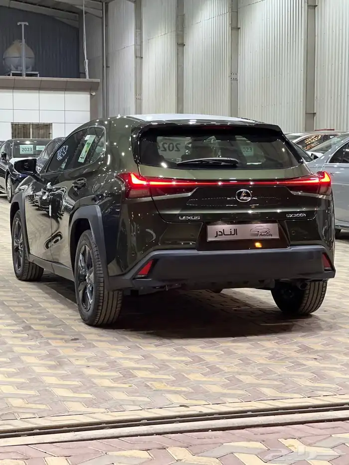 لكزس Ux300h سعودي ضمان8سنوات كاش اقساط 4
