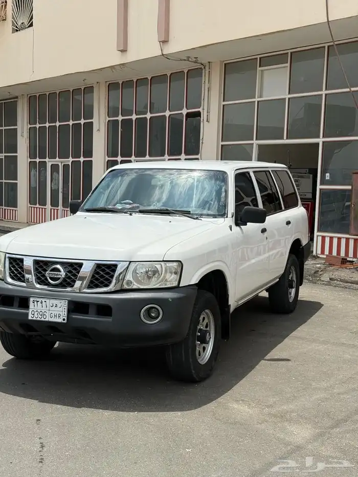 باترول 2005 عداد 127000 حكومي 4