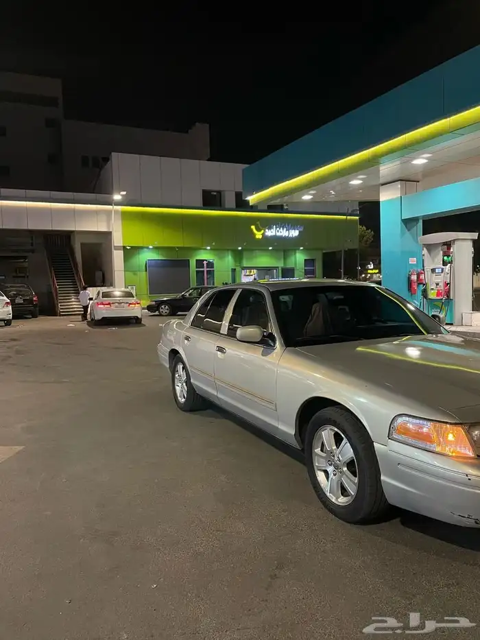 فورد فكتوريا 2009 2