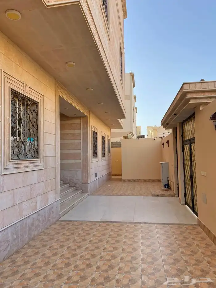 عمارة سكنية للبيع. جدة. حي الحمدانية (الماجد) 4