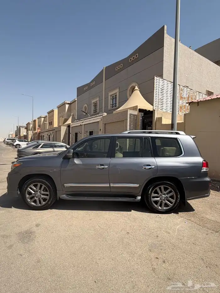 لكزس lx570 2015 بريمي 7